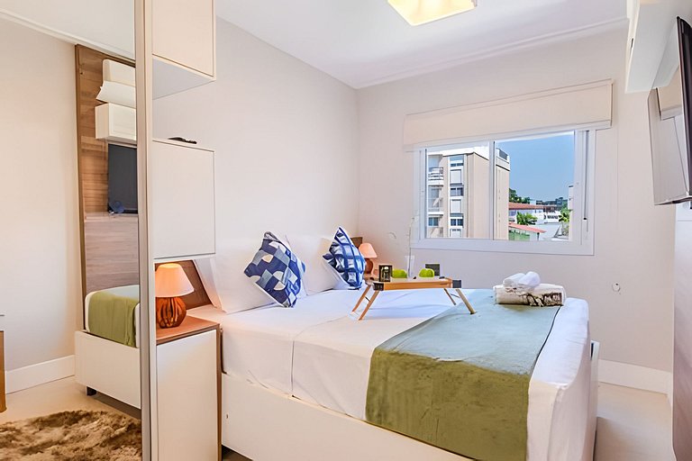 A3/202-Duplex 2Q+Ar+SPA ao lado MorumBIS-Einstein