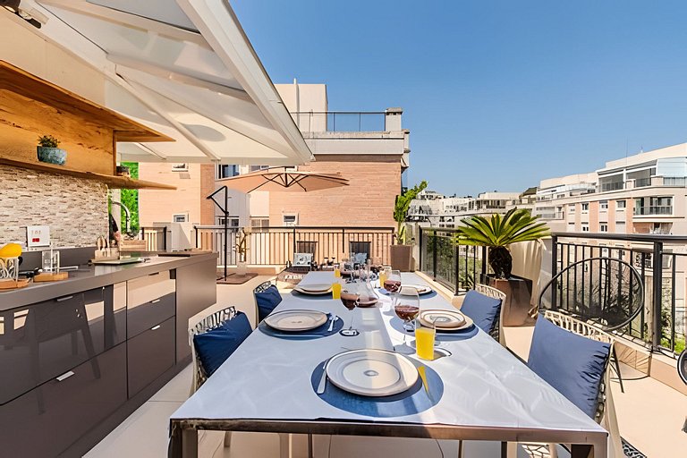 A3/202-Duplex 2Q+Ar+SPA ao lado MorumBIS-Einstein