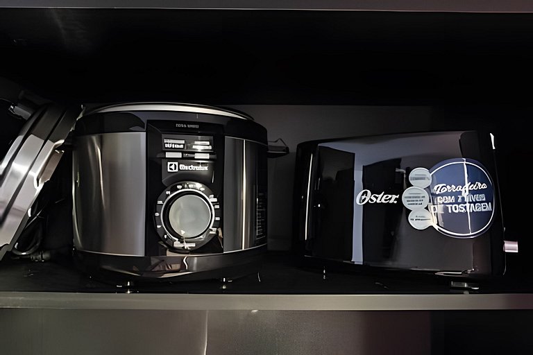 VA/1008-Próx. Allianz c/ Ar, Academia, WiFi Rápido