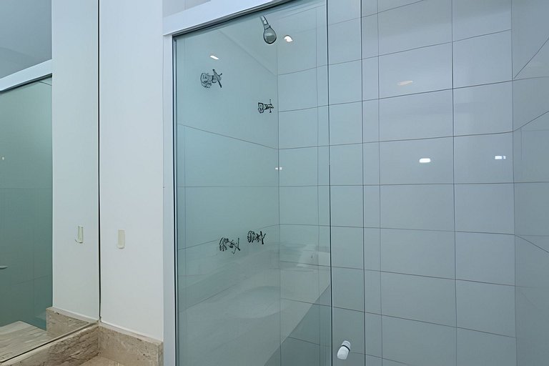 M4/110-Completo A/C garagem 200m Einsten MorumBIS