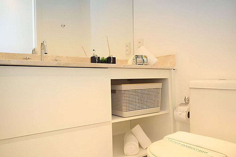 A6/404-Duplex ao lado MorumBIS Einstein c/ Jacuzzi