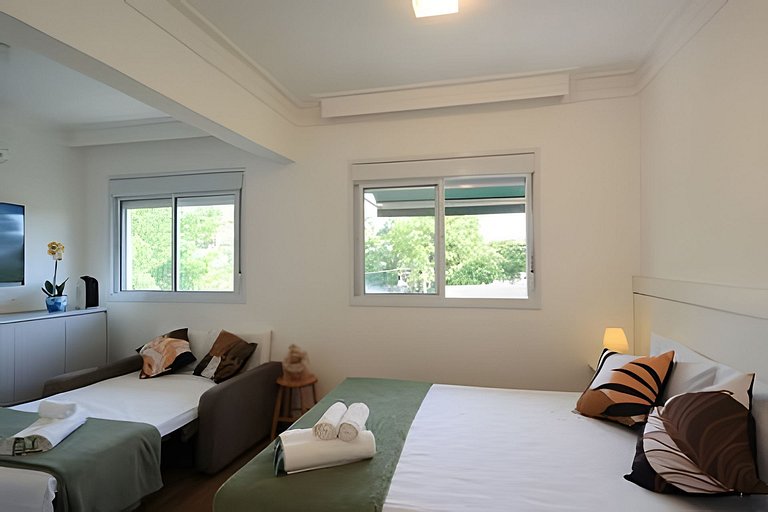 A6/404-Duplex ao lado MorumBIS Einstein c/ Jacuzzi