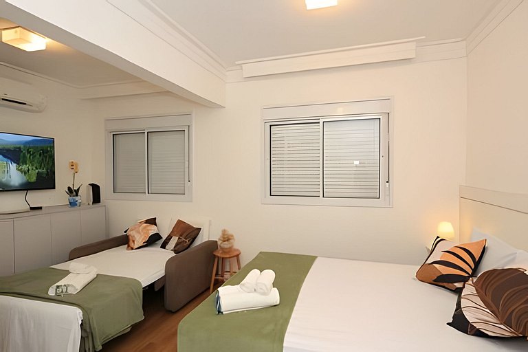 A6/404-Duplex ao lado MorumBIS Einstein c/ Jacuzzi