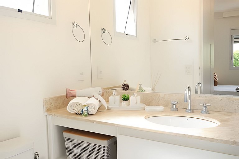 A6/404-Duplex ao lado MorumBIS Einstein c/ Jacuzzi