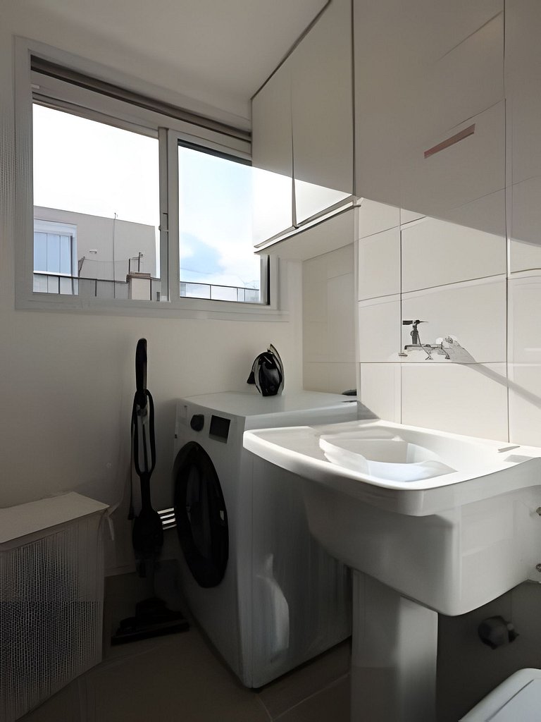 A6/404-Duplex ao lado MorumBIS Einstein c/ Jacuzzi