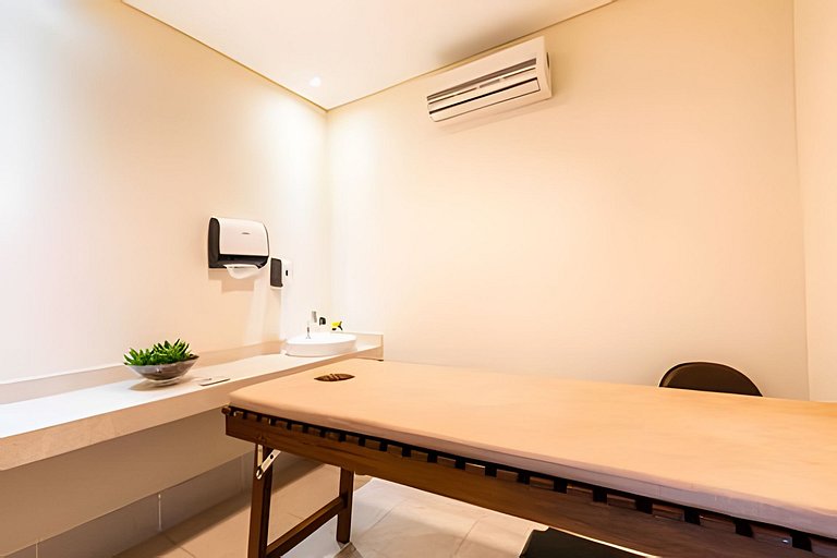 A6/404-Duplex ao lado MorumBIS Einstein c/ Jacuzzi