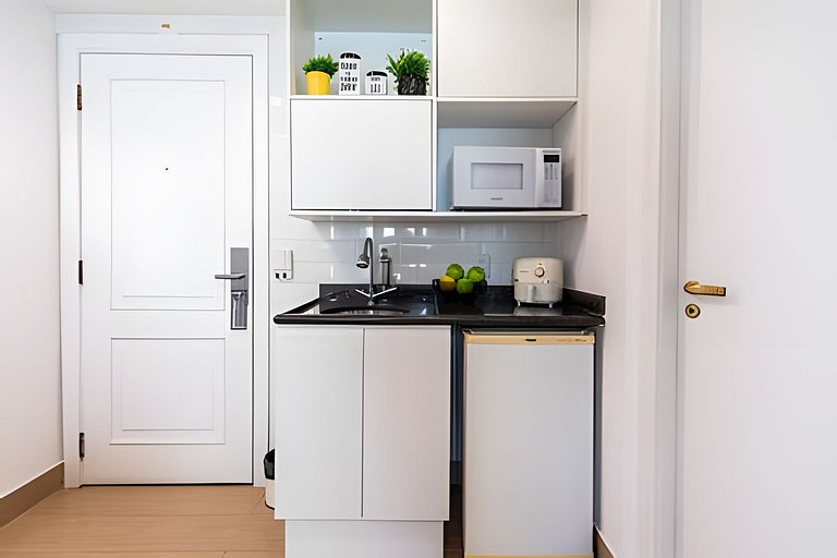 MP/1212-Flat no Mercure Pinheiros com Garagem