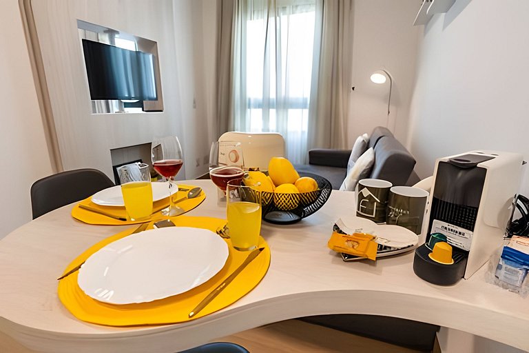 MP/1212-Flat no Mercure Pinheiros e garagem grátis