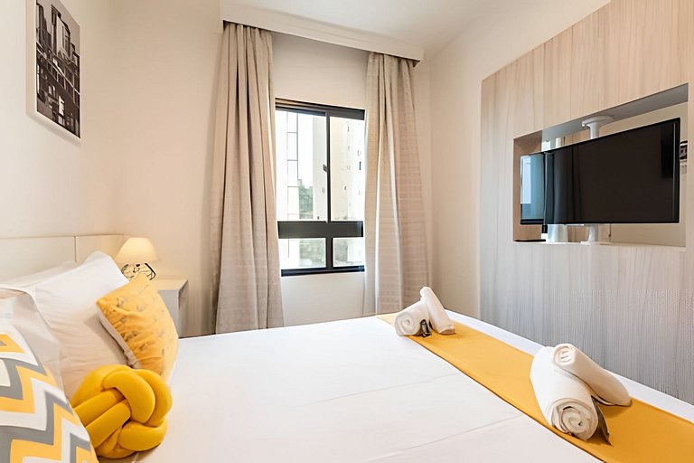 MP/1212-Flat no Mercure Pinheiros com Garagem