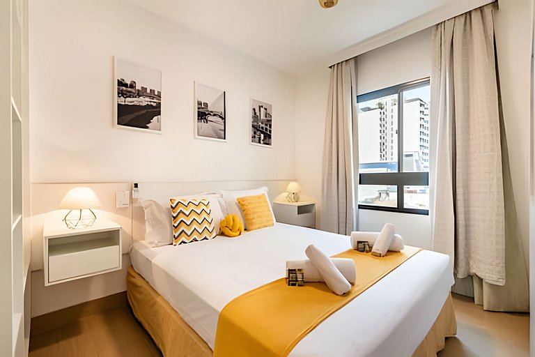 MP/1212-Flat no Mercure Pinheiros com Garagem