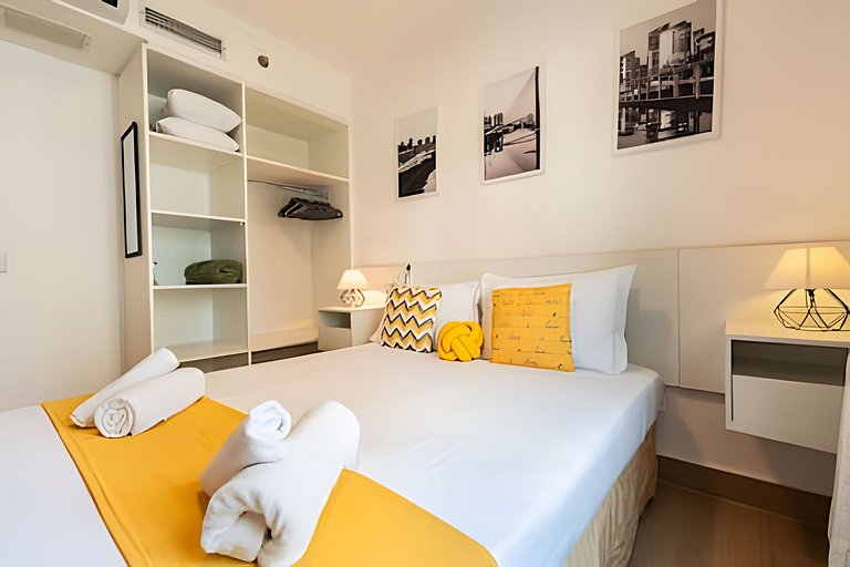 MP/1212-Flat no Mercure Pinheiros com Garagem