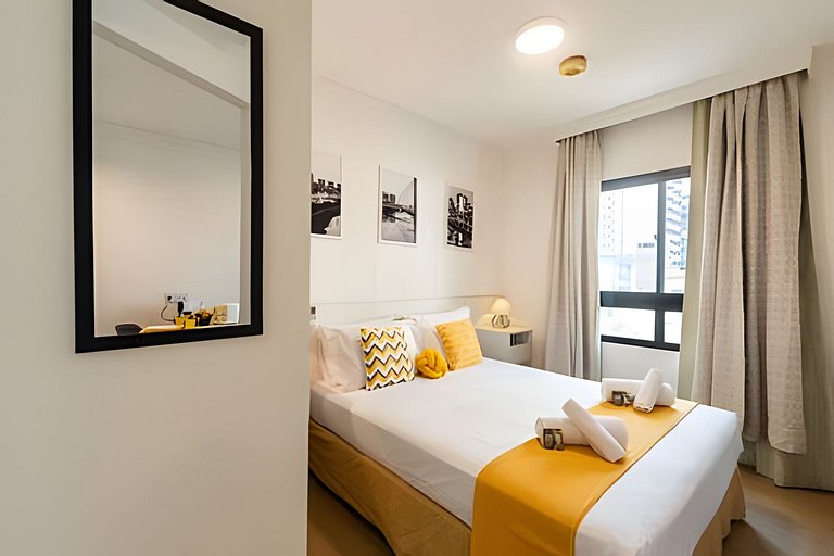 MP/1212-Flat no Mercure Pinheiros com Garagem