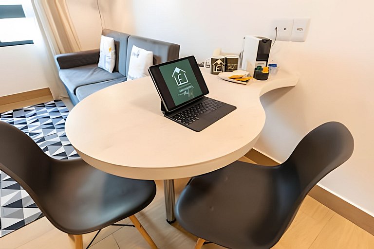 MP/1212 Flat Pinheiros | Próx HC + Vaga Grátis