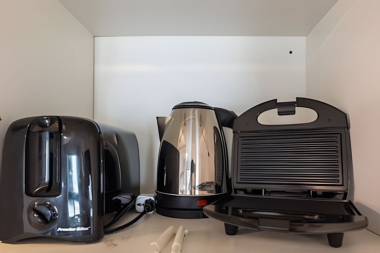 MP/1212-Flat no Mercure Pinheiros e garagem grátis