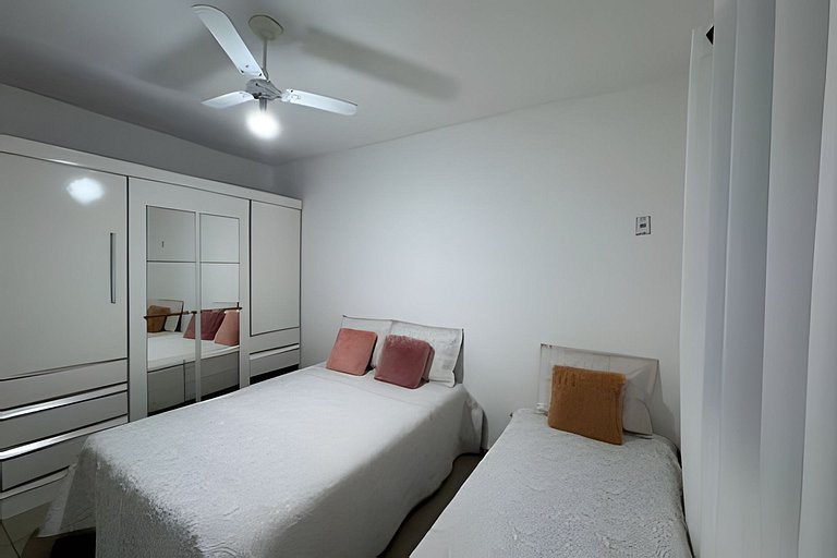 V/42-Apartamento completo na Enseada - Guarujá