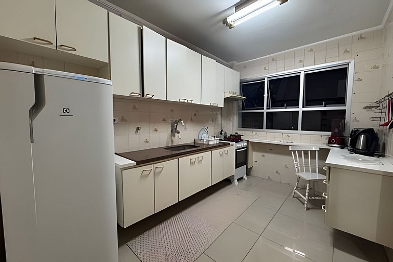 V/42-Apartamento completo na Enseada - Guarujá
