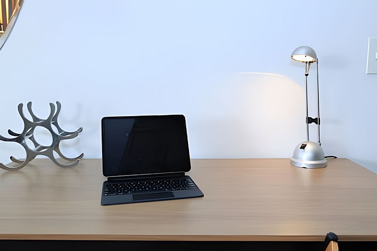 A1/410-Duplex ao lado MorumBIS Einstein c/ Jacuzzi