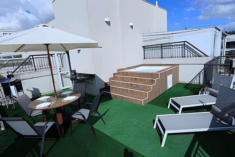 A1/410-Duplex ao lado MorumBIS Einstein c/ Jacuzzi