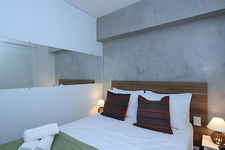 A1/410-Duplex ao lado MorumBIS Einstein c/ Jacuzzi