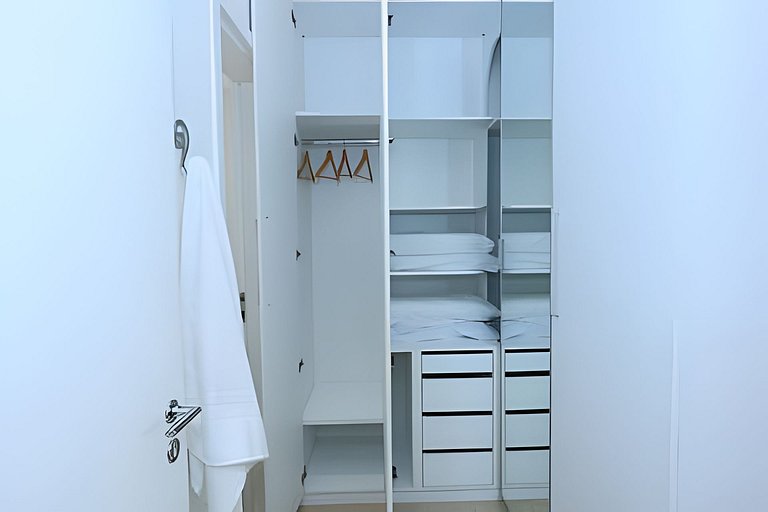 A1/410-Duplex ao lado MorumBIS Einstein c/ Jacuzzi