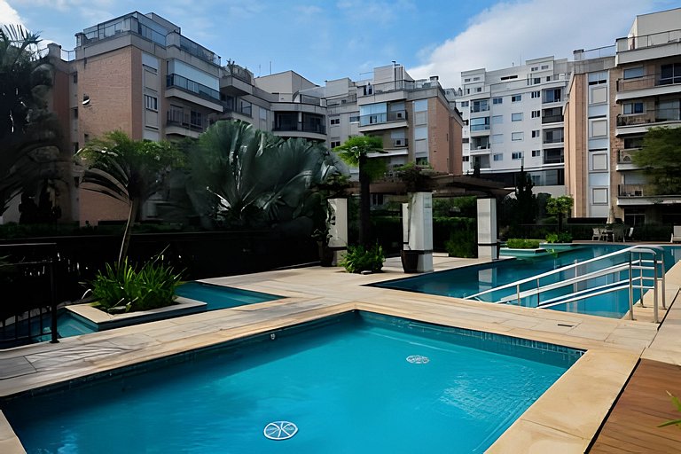 A1/410-Duplex ao lado MorumBIS Einstein c/ Jacuzzi