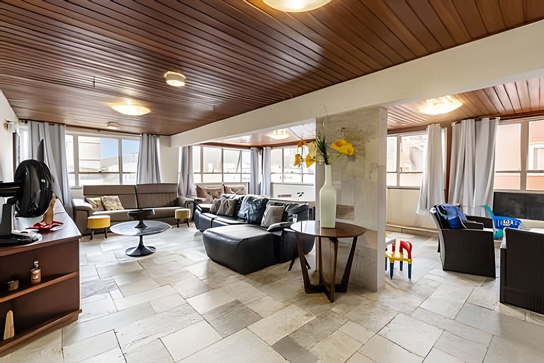 V/52-Cobertura incrível c/Jacuzzi-Enseada Guarujá