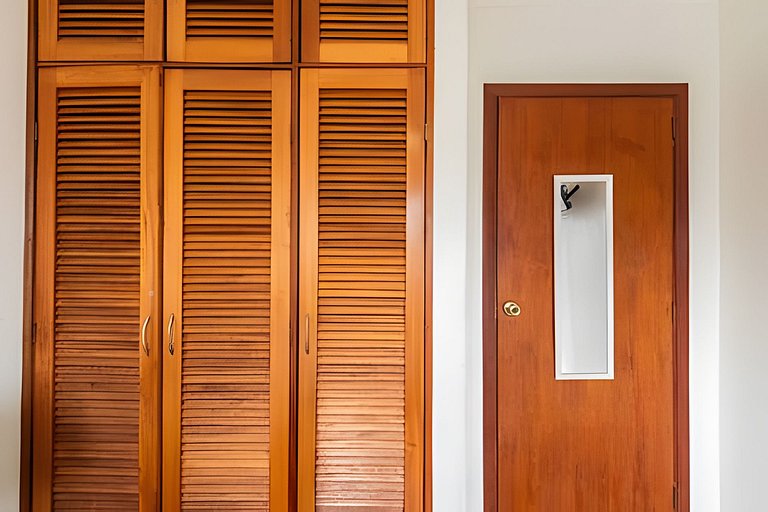 V/52-Cobertura incrível c/Jacuzzi-Enseada Guarujá