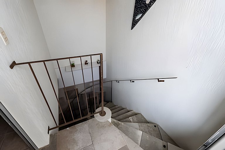 V/52-Cobertura incrível c/Jacuzzi-Enseada Guarujá