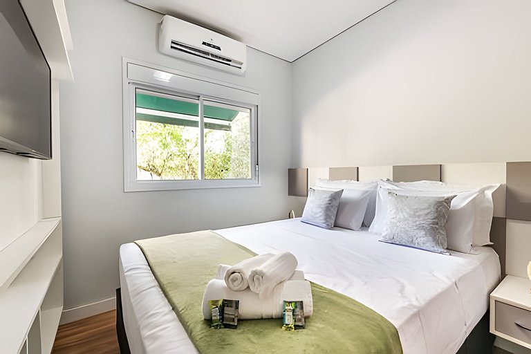 A5/G05-Apto MorumBIS e Hosp Einsten com Piscina