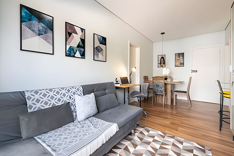 A5/G05-Apto MorumBIS e Hosp Einsten com Piscina