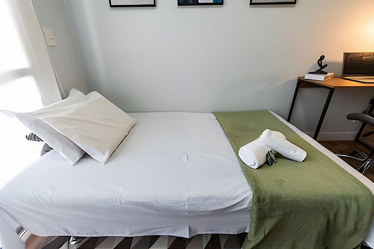 A5/G05-Apto MorumBIS e Hosp Einsten com Piscina