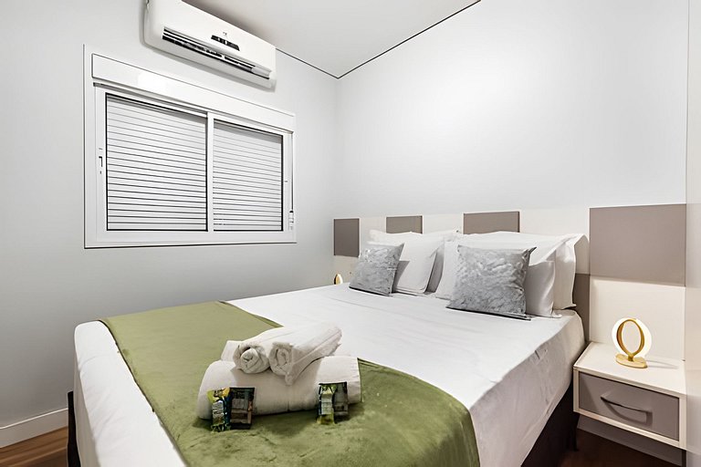 A5/G05-Apto MorumBIS e Hosp Einsten com Piscina