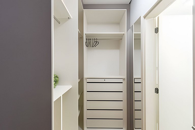 A5/G05-Apto MorumBIS e Hosp Einsten com Piscina