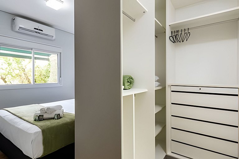 A5/G05-Apto MorumBIS e Hosp Einsten com Piscina