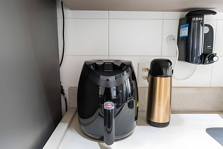 A5/G05-Apto MorumBIS e Hosp Einsten com Piscina