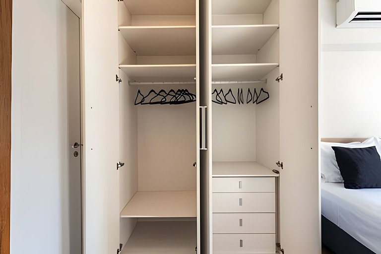 A6/401-Duplex 2 quartos casal MorumBIS e Einstein