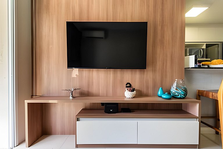 A4/102-Apt 2 quartos, A/C, 200m Einsten e MorumBIS