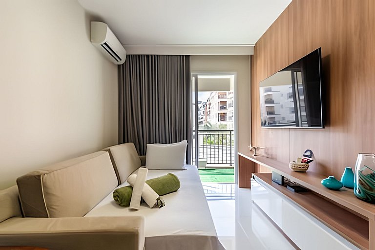 A4/102-Apt 2 quartos, A/C, 200m Einsten e MorumBIS