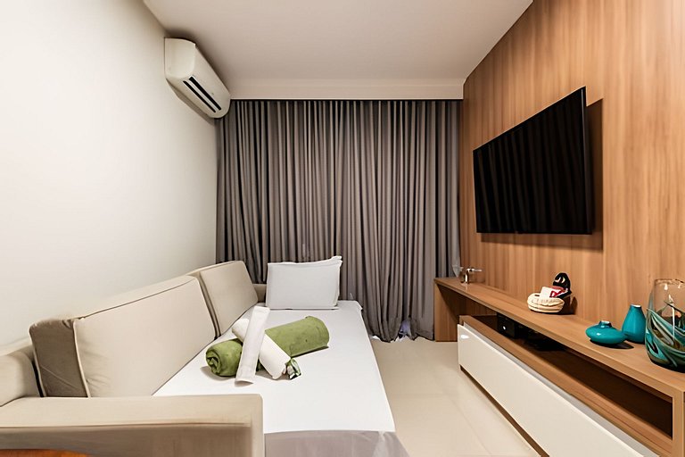 A4/102-Apt 2 quartos, A/C, 200m Einsten e MorumBIS