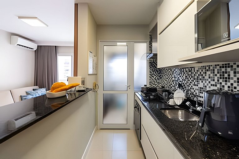 A4/102-Apt 2 quartos, A/C, 200m Einsten e MorumBIS