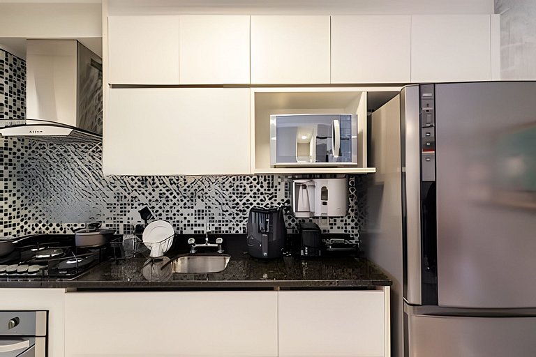 A4/102-Apt 2 quartos, A/C, 200m Einsten e MorumBIS