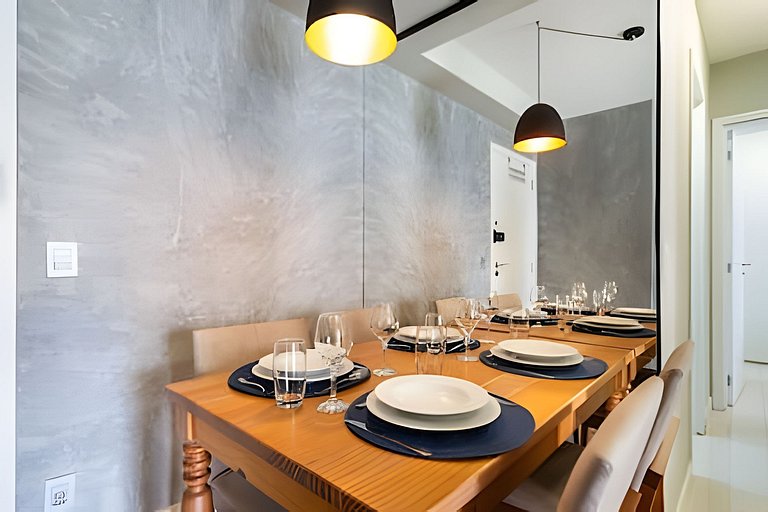 A4/102-Apt 2 quartos, A/C, 200m Einsten e MorumBIS