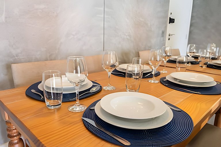 A4/102-Apt 2 quartos, A/C, 200m Einsten e MorumBIS