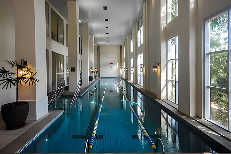 A4/102-Apt 2 quartos, A/C, 200m Einsten e MorumBIS