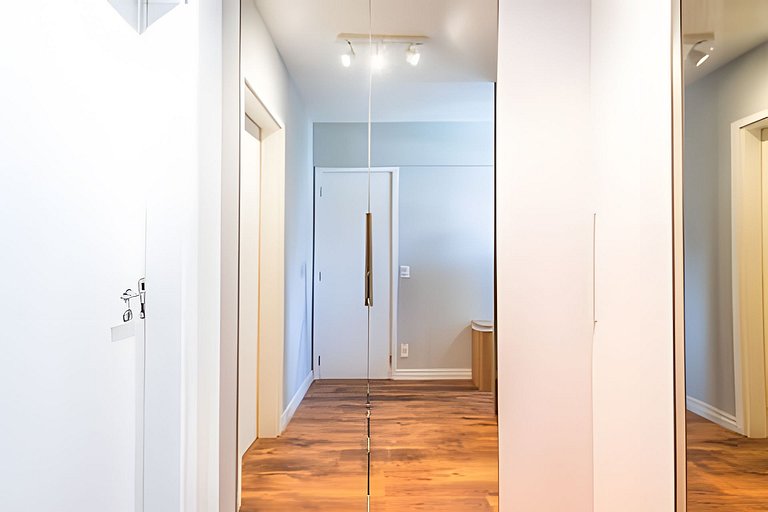 M2/310-Apto lindo ao lado do Einstein e MorumBIS