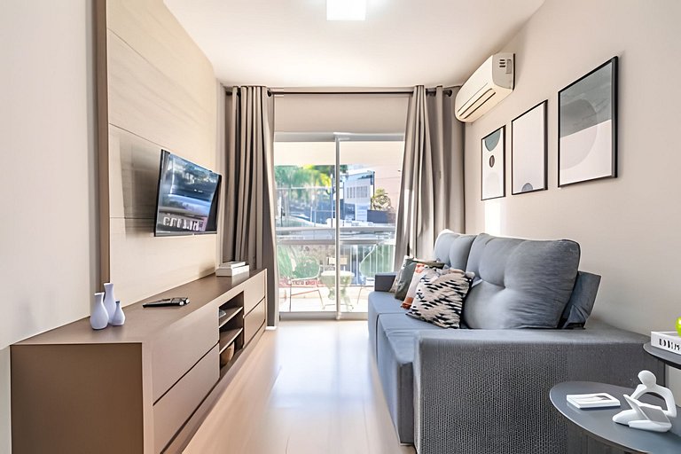 M2/104-Ao lado do Albert Einstein e MorumBIS