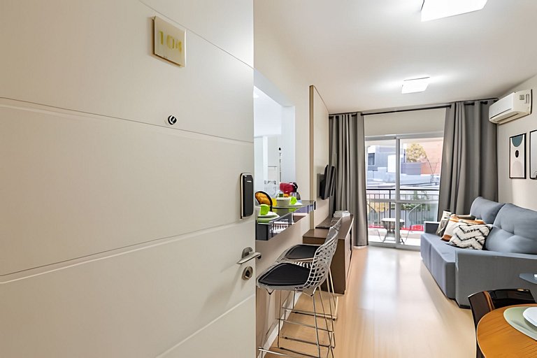 M2/104-Ao lado do Albert Einstein e MorumBIS