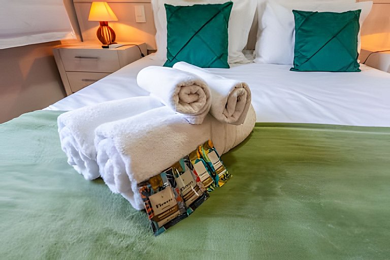 M2/104-Ao lado do Albert Einstein e MorumBIS