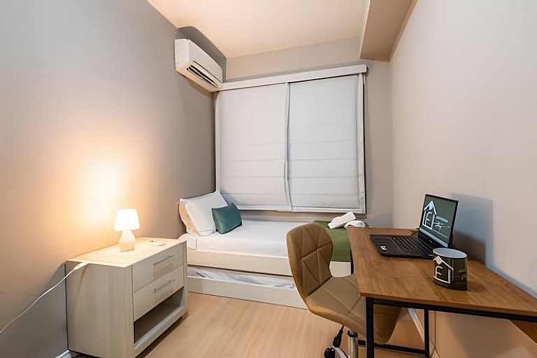 M2/104-Ao lado do Albert Einstein e MorumBIS