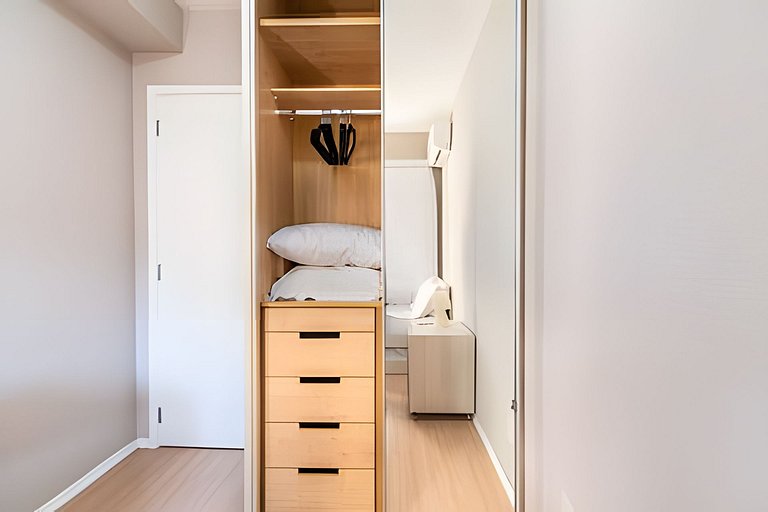 M2/104-Ao lado do Albert Einstein e MorumBIS